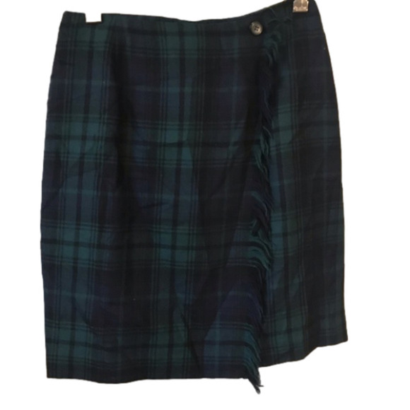 Rafaella Dresses & Skirts - Rafaella wool tartan skirt. Women’s size 8. Wrap style.